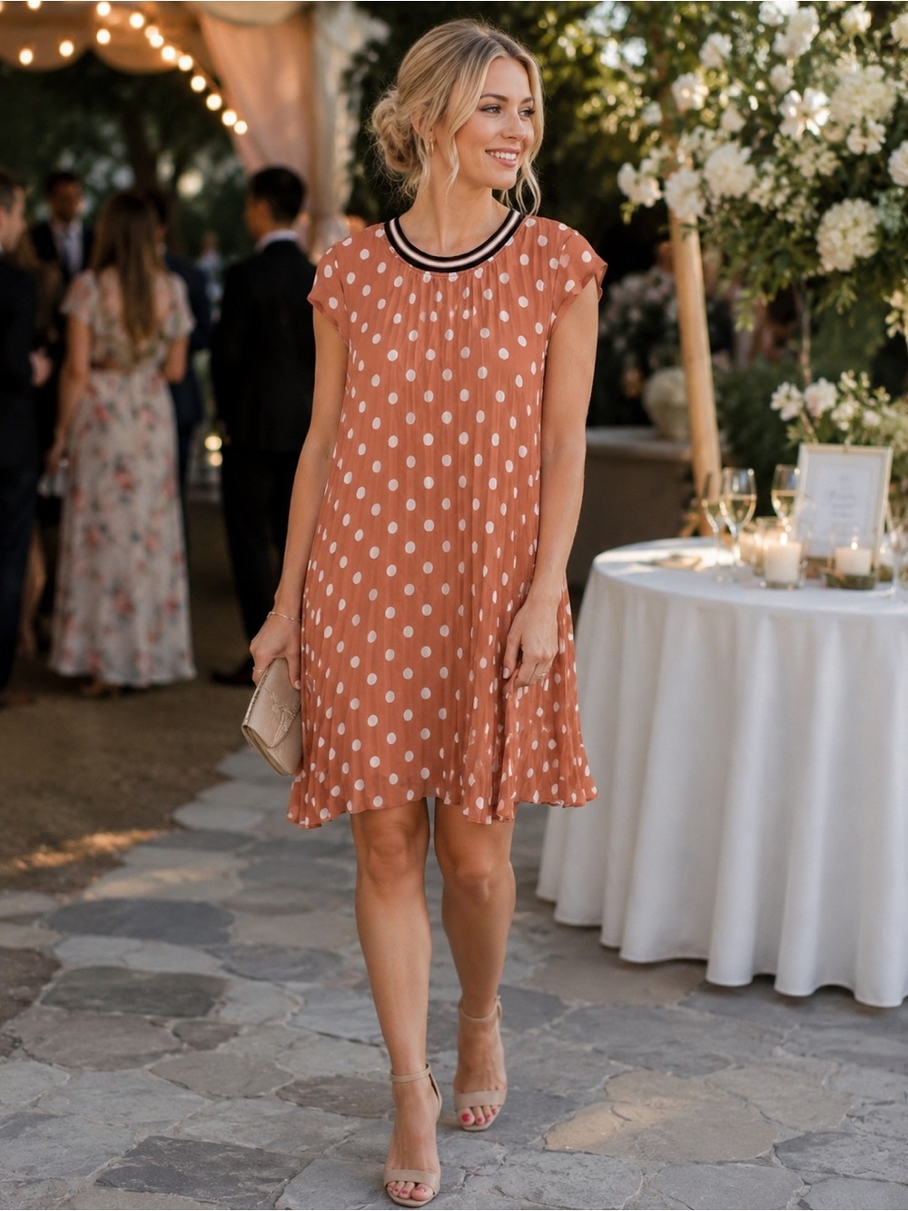 DR2 Rose/Tan/White Polka Dot Cap-Sleeve Swing Mini Dress with Contrast Neck - M!